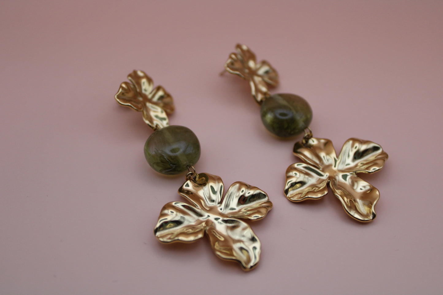Boucles d’oreilles Rosalie kaki