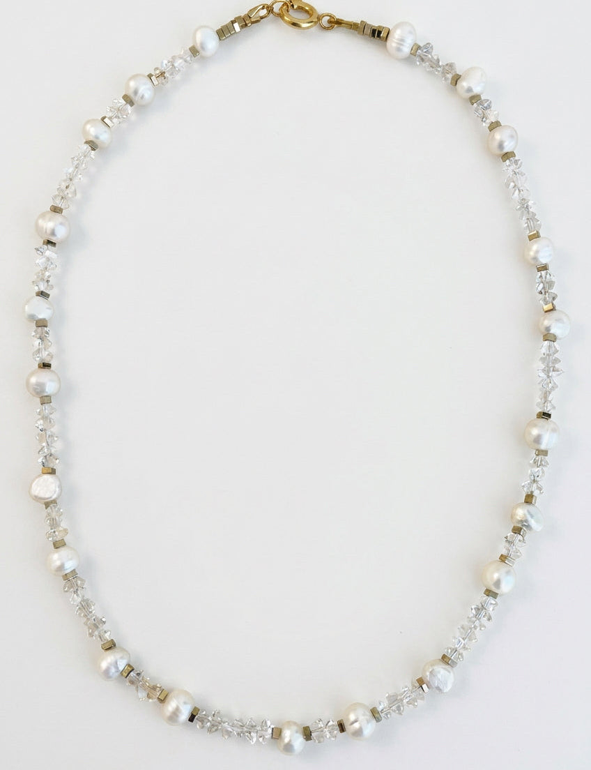 Collier Hina – Perles de culture et quartz diamant