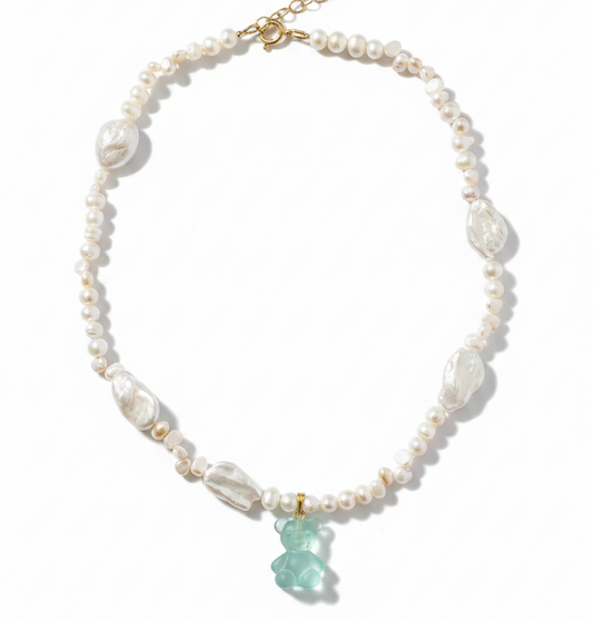 Collier Nounours fond blanc